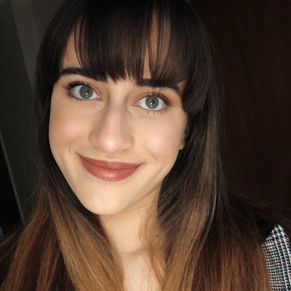 Meet your Posher, Emma